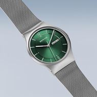 Foto de Reloj Classic verde tornasolado 38mm 