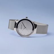 Foto de Reloj Bering clásico bisel plateado 34mm