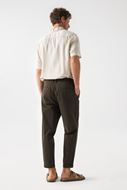 Picture of Pantalón chino corte straight color verde oscuro