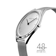 Picture of Reloj unisex ultra slim esfera y malla plateada 39mm