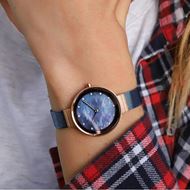 Picture of Reloj de cuarzo con correa de acero inoxidable y cristal de zafiro 28mm