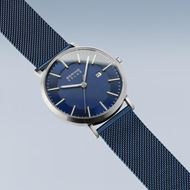 Foto de Reloj Bering Solar azul tornasol esfera azul caballero 39mm