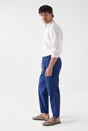 Foto de Pantalón Drawstring paper touch cropped chino