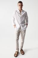 Foto de Camisa lino y algodón blanca