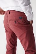 Foto de Pantalon chino rosa slim fit