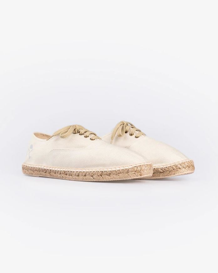 Foto de Alpargatas beige con cordones