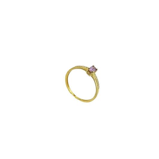 Foto de Anillo de oro amarillo 18kt, circonita color amatista en talla oval y brazo con circonita blancas