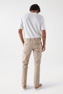 Foto de Pantalón chino slim fit S-Activ color tostado