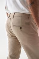 Foto de Pantalón chino slim fit S-Activ color tostado