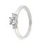 Foto de Sortija tresillo en oro blanco 18kt y 3 brillantes 0,30ct, Color H, Pureza VSI