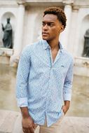Picture of Camisa estampado triangular en tonos azules y marrones