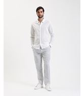 Foto de Pantalón vestir raya marinera blanco y azul lino