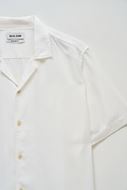 Foto de Camisa manga corta en denim ligero color blanco