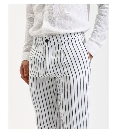 Cuadro para la categoría Pantalones
