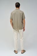Foto de Camisa bowling verde caqui en tencel