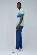 Foto de Camiseta azul agua estampado olas de mar