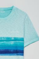 Foto de Camiseta azul agua estampado olas de mar
