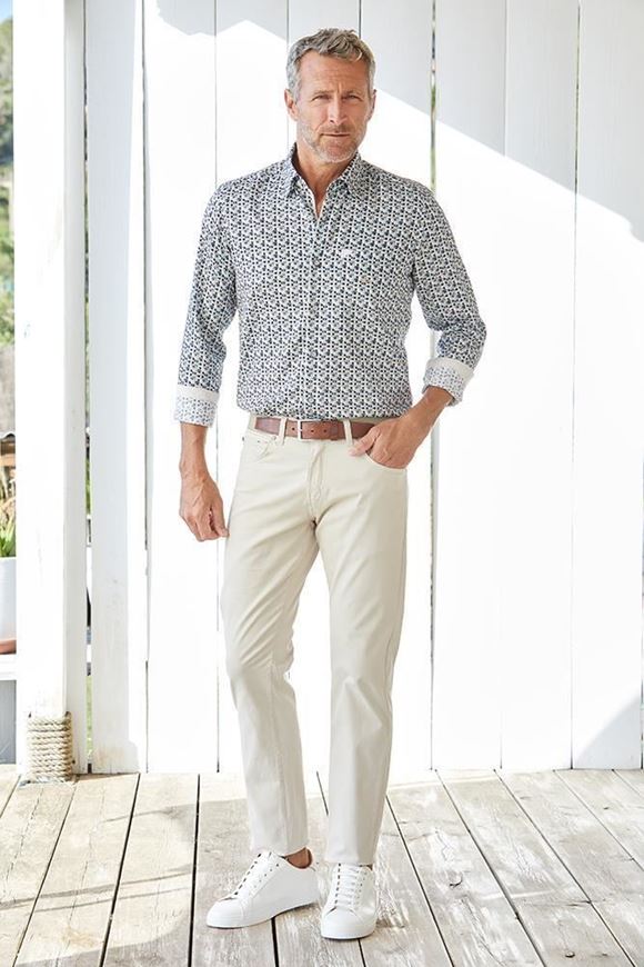 Foto de Pantalón denim 5 bolsillos beige