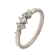 Foto de Anillo oro blanco de 18 kilates y 8 diamantes de 0.22 quilates total