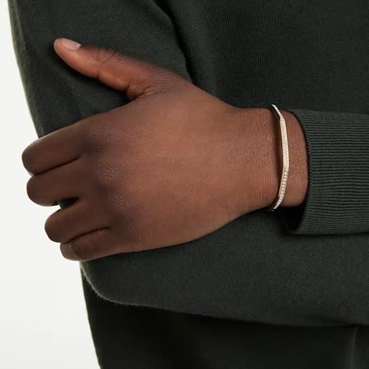 Foto de Brazalete Dextera baño tono oro forma octogonal color blanco talla M
