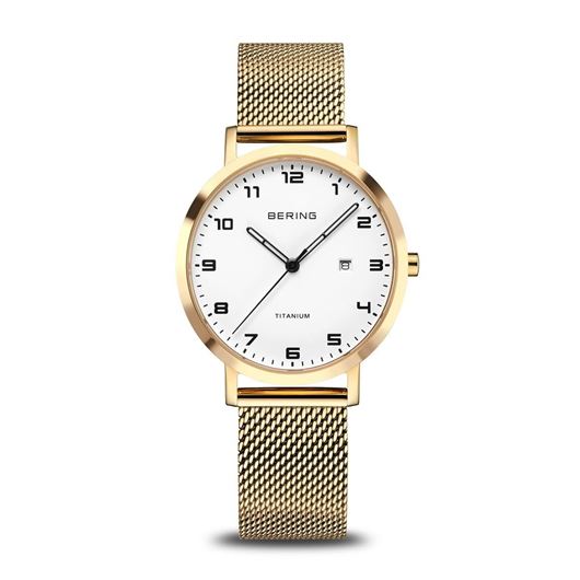 Foto de Reloj Titanium dorado y esfera blanca 34mm malla milanesa