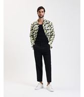 Foto de Camisa manga larga estampado floral negro y amarillo