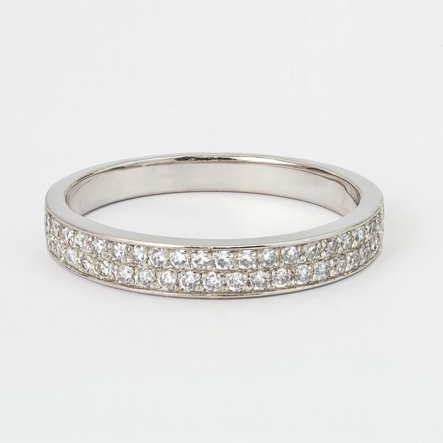 Foto de Anillo de oro blanco 18kt y circonitas blancas 