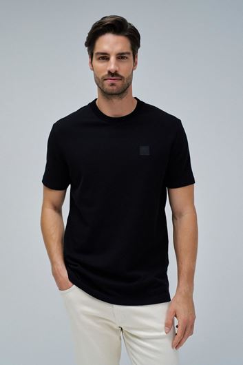Foto de Camiseta con Textura Regular Fit Color Negro
