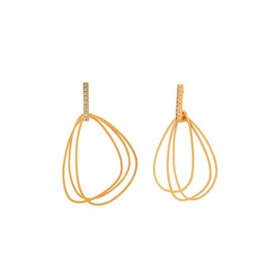 Foto de Pendientes plata chapado dorado mate barra circonitas