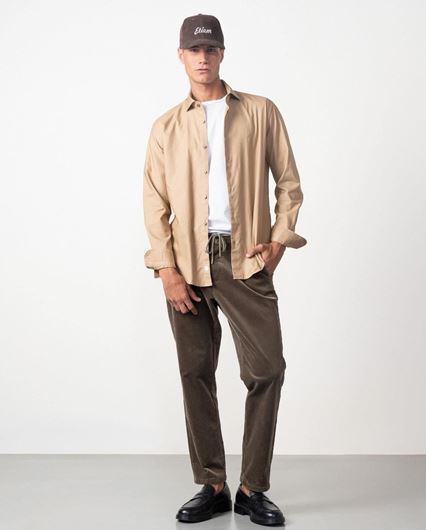 Foto de Camisa Sport Relaxed Fit Camel en Tejido de Plana Tintado Etiem