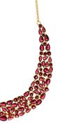 Foto de Gargantilla Silken Code plata chapado dorado cascada circonitas rojas