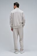 Foto de Sudadera con media cremallera beige