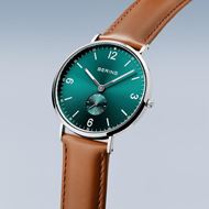 Foto de Reloj Bering acero esfera verde y correa piel marrón 40mm