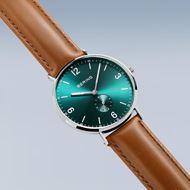 Foto de Reloj Bering acero esfera verde y correa piel marrón 40mm