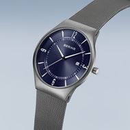 Foto de Reloj Bering acero inoxidable gris esfera marino 40mm