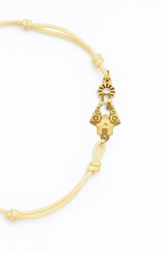 Foto de Pulsera Virgen de Loreto de Xàbia en oro amarillo 18 kt con cordón de nylon beige