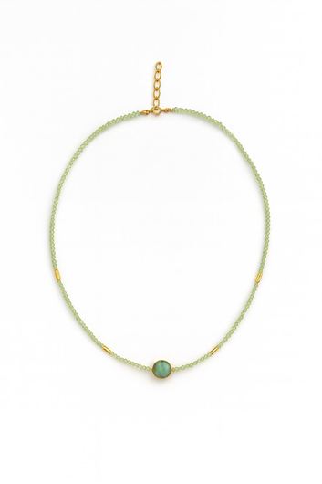 Foto de Collar Peridoto facetado y una Aventurina en el centro