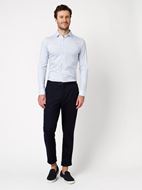 Foto de Camisa Kent azul cielo estampado mil rayas