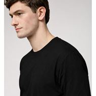 Foto de Camista extra suave negro manga corta regular fit Gianni Lupo en tejido Sorona