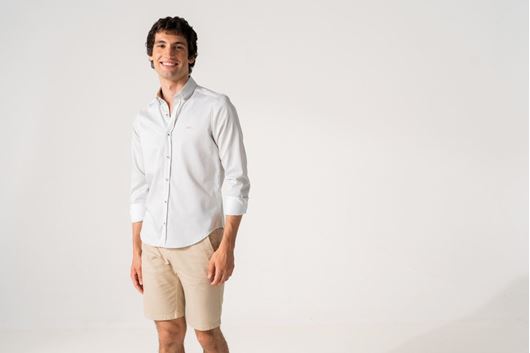 Foto de Camisa Regular Fit jaspeado greige