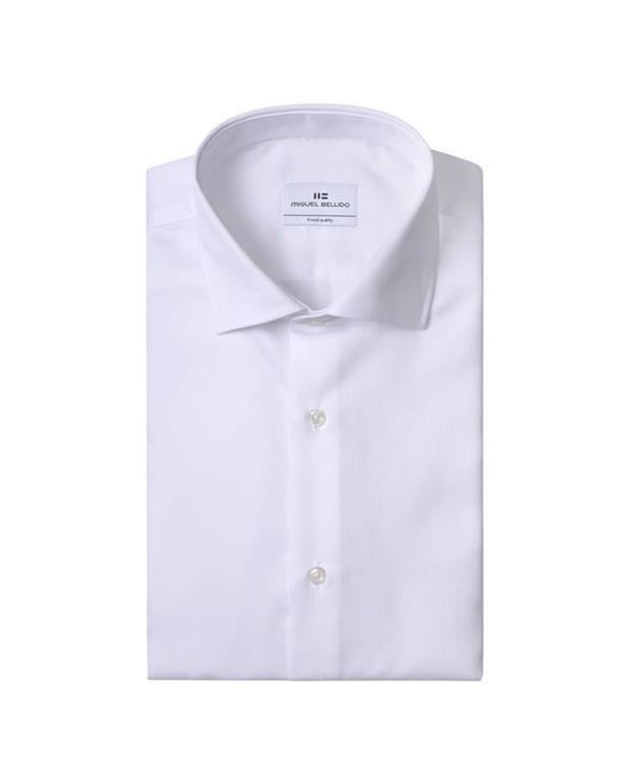 Foto de Camisa blanca clasica de vestir microestructura