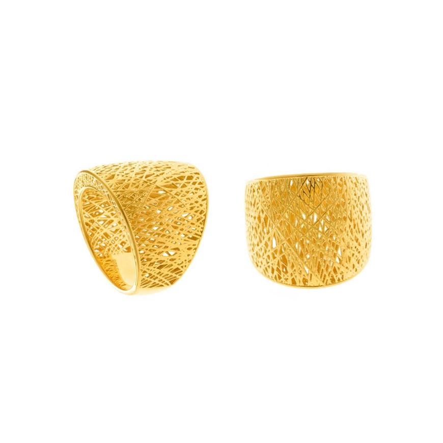 Foto de Sortija plata chapado dorado calada filigranas geometricas