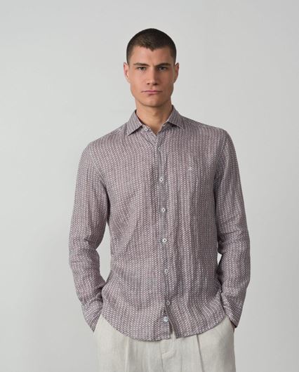 Foto de Camisa sport relaxed fit en lino estampado de florecitas