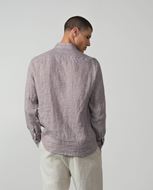 Foto de Camisa sport relaxed fit en lino estampado de florecitas