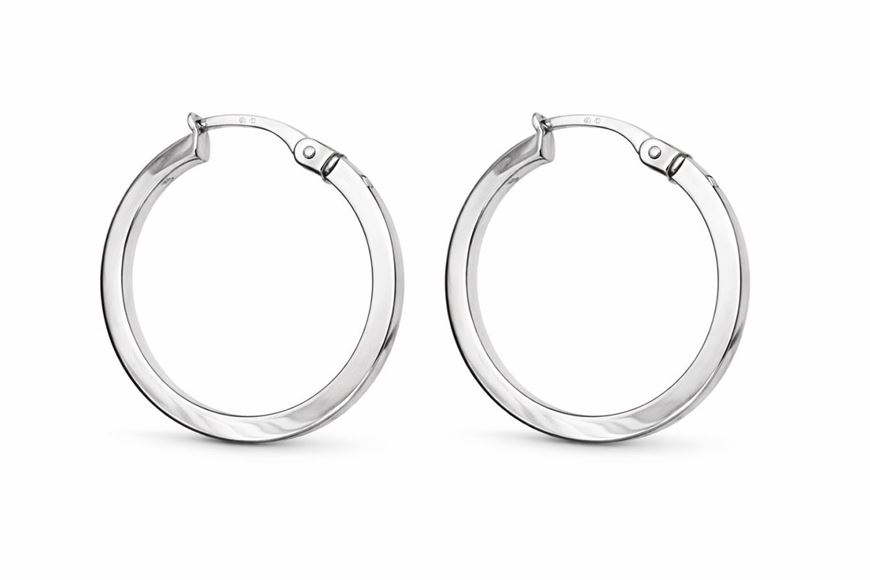 Foto de Pendientes de aro plano 20mm en oro blanco 18kt