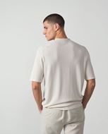 Foto de Polo de punto manga corta color marfil