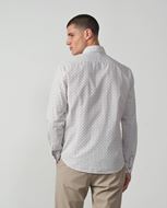 Foto de Camisa sport estampado hojita caqui teja