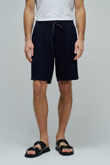 Foto de Pantalón corto azul marino regular S-Activ con cordón