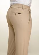 Foto de Pantalón slim fit cintura elástica tejido técnico beige