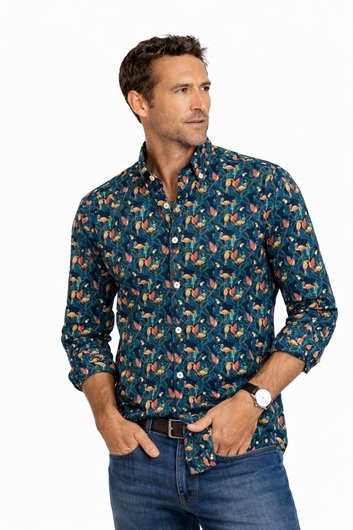 Foto de Camisa estsampado flamencos y aves en tono verde